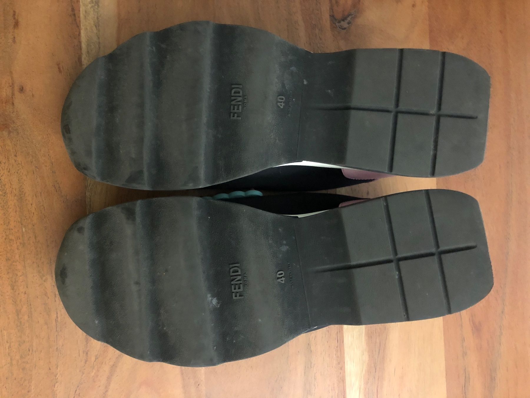 Fendi Scarpe da donna: Fendi Sneakers – Usato da St. Moritz venduto da Capricorn88 3