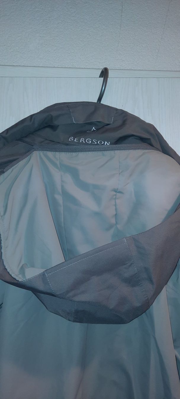 Giacche: Bergson Regenjacke – Usato da Oberbuchsiten venduto da Lea124 2