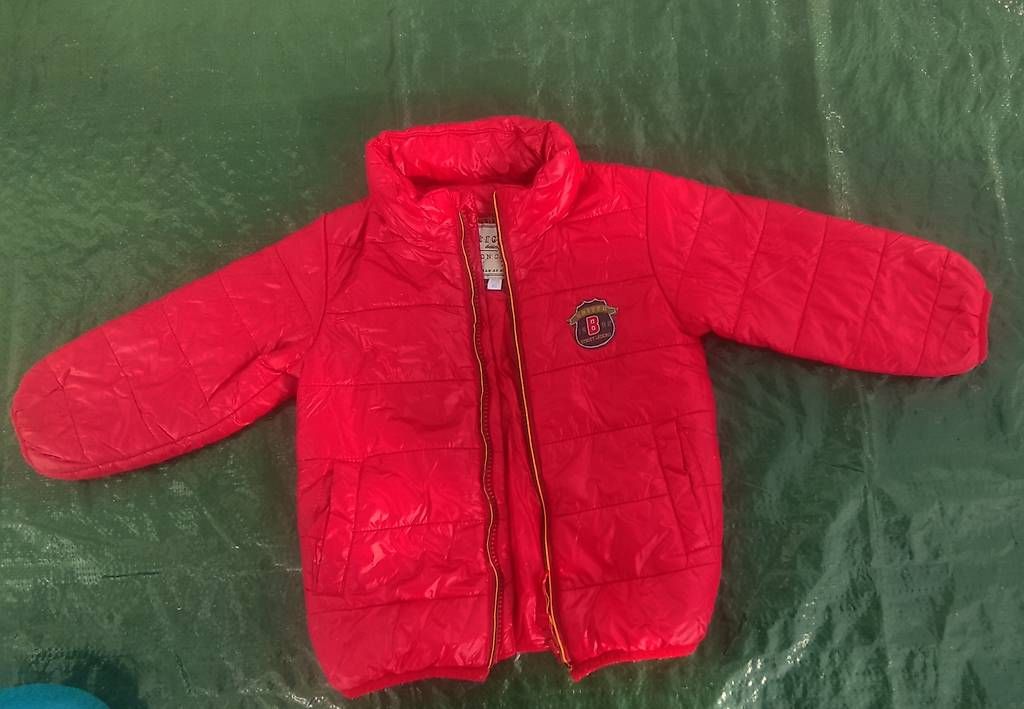 Giacche & Cappotti: Veste fille 2 ans, 82-86 cm – Usato da Chamoson venduto da OkGeo 2