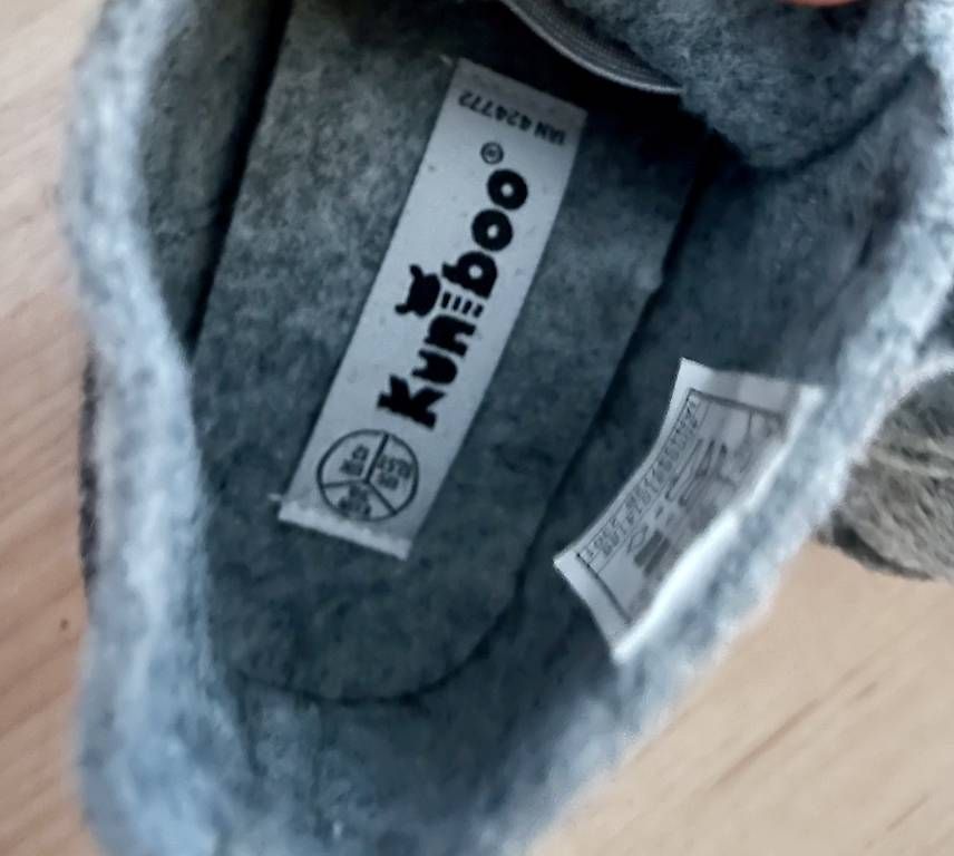 Schuhe für Jungen: Kinderhausschuhe Kuniboo Grösse 30 , Neu  – Gebraucht aus Eschenbach LU von arin91 3