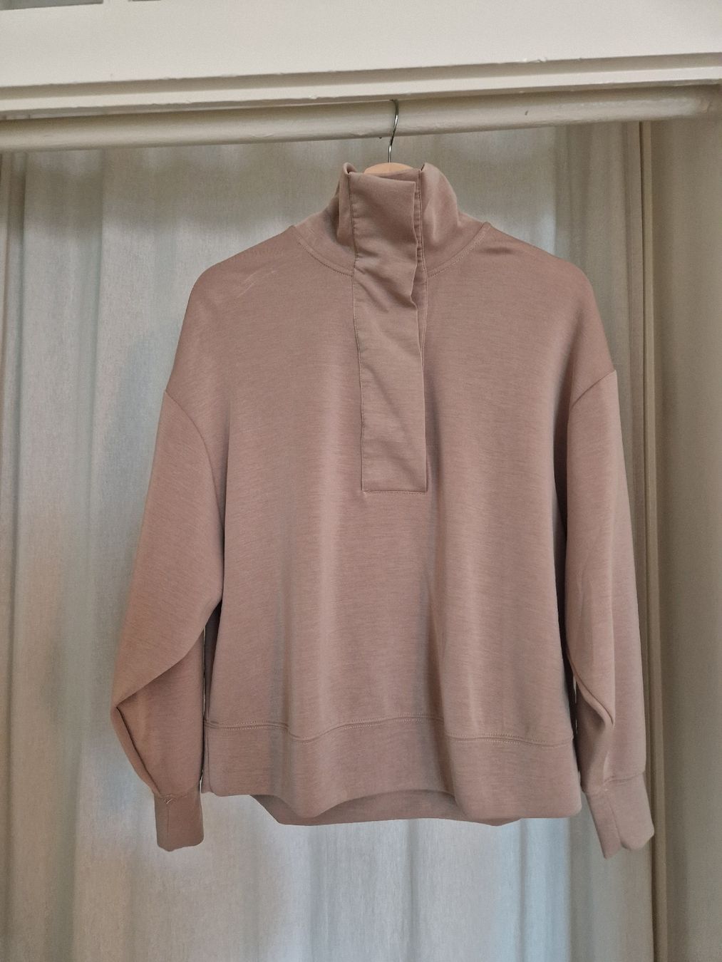 Oysho Kleiderpakete: Ensemble Oysho beige – Neu (gemäss Beschreibung) aus Lausanne von Amanda. 4