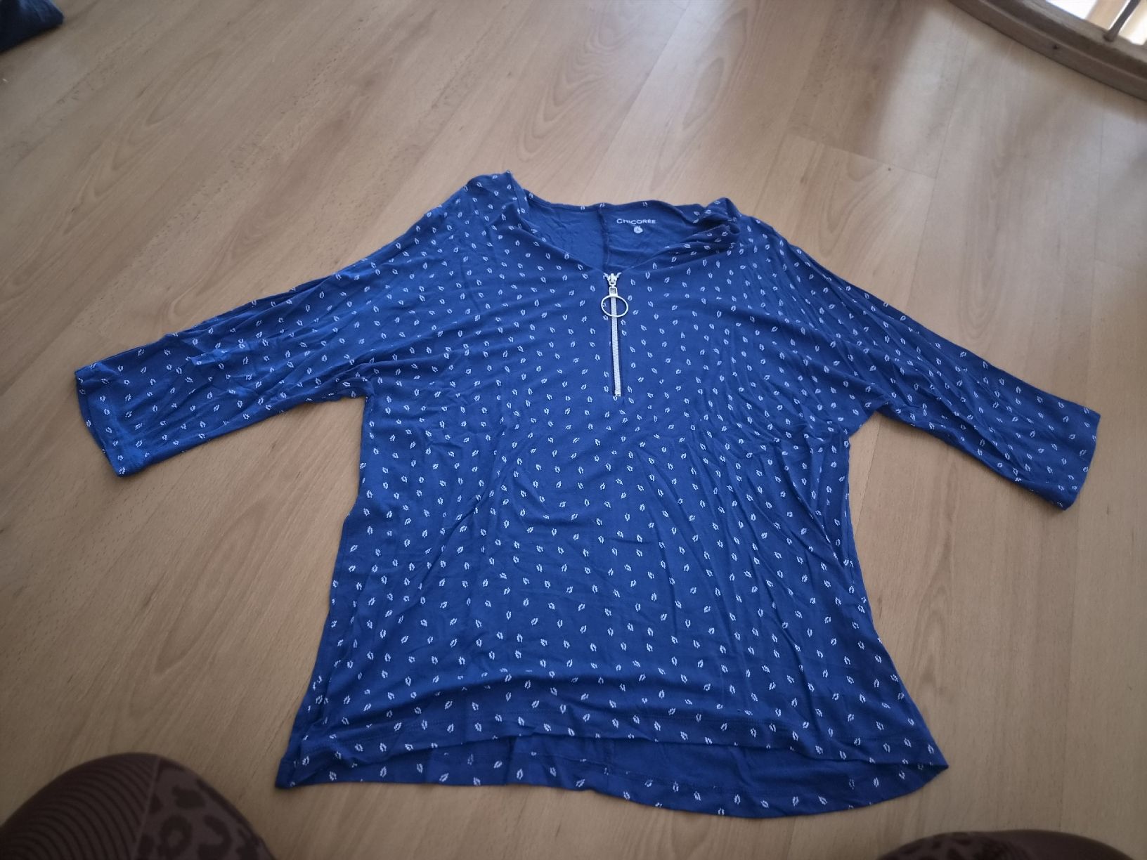 Tuniche: Chicoree Oberteil blau Grösse L mit Reissverschluss – Usato da Mumpf venduto da Fabis_Shop