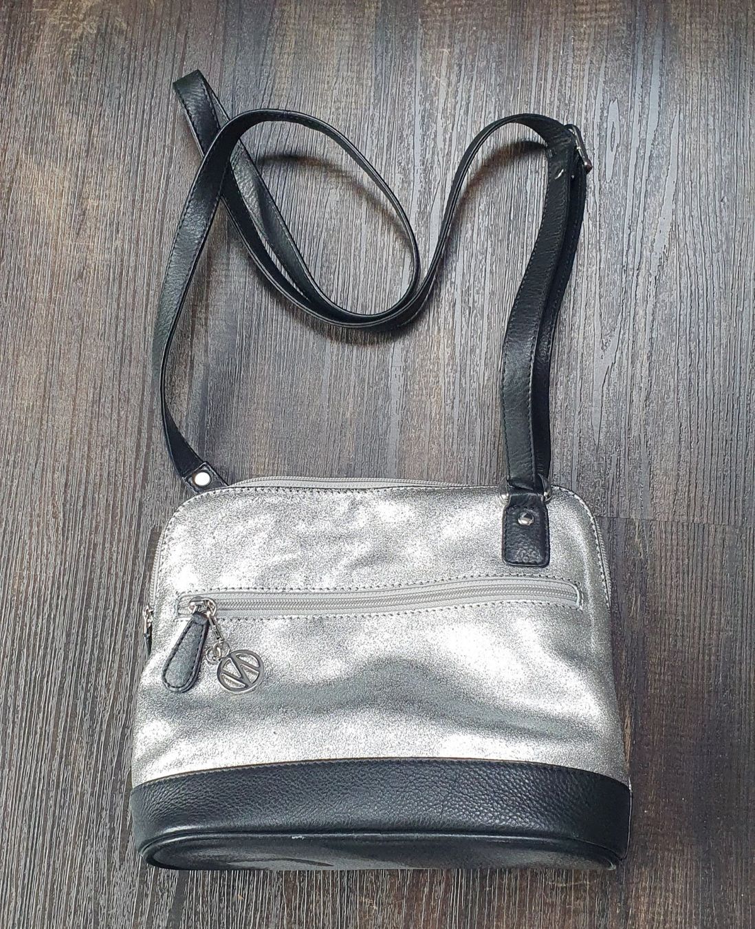 Borse da donna: Handtasche Nika – Usato da Seengen venduto da mymu01