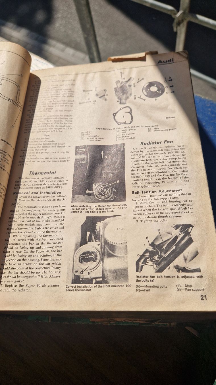 Libri: Chilton's Import repair Manual. – Usato da Wetzikon ZH venduto da Oldieslover 2