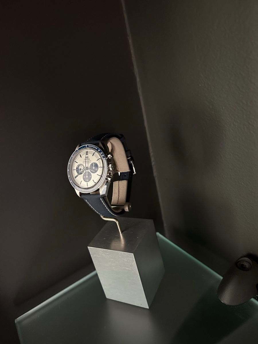 Omega Montres: Omega Speedmaster Silver Snoopy Award – Neuf avec emballage d'origine à Glattbrugg par aquanautilus 5