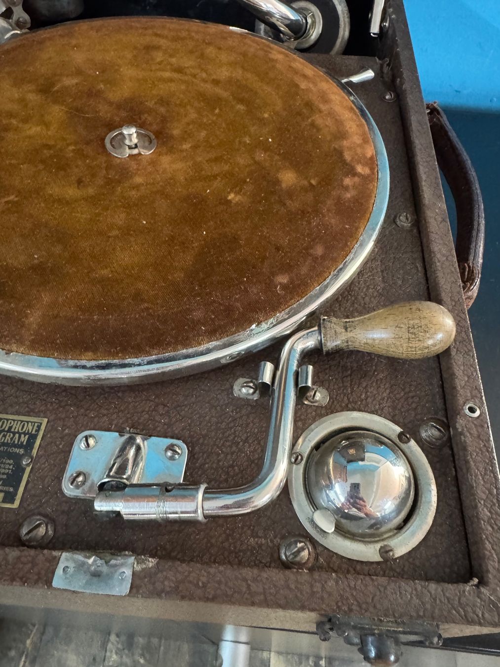Plattenspieler: Alte Grammophon – Gebraucht aus Schlieren von Freundlich02 3