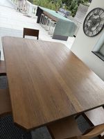 Table & 5 chairs