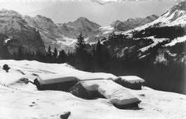 Wengen (BE) – Verschneite Alphütten oberhalb Lauterbrunnen