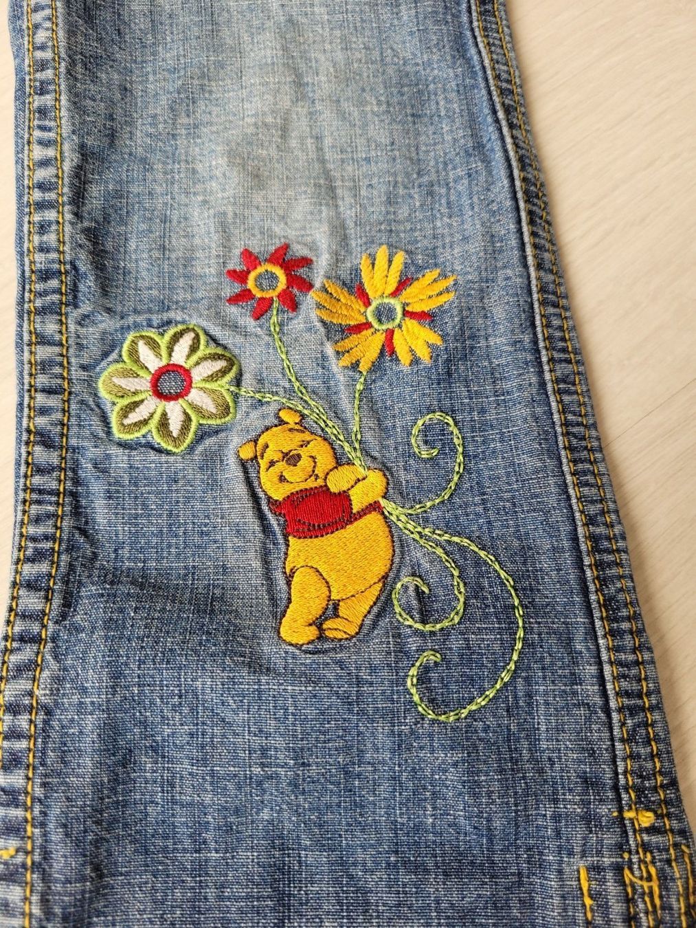 Hosen: Kinderjeans Größe 98 Winnie Puuh – Neu (gemäss Beschreibung) aus Gächlingen von Tara_devi 1