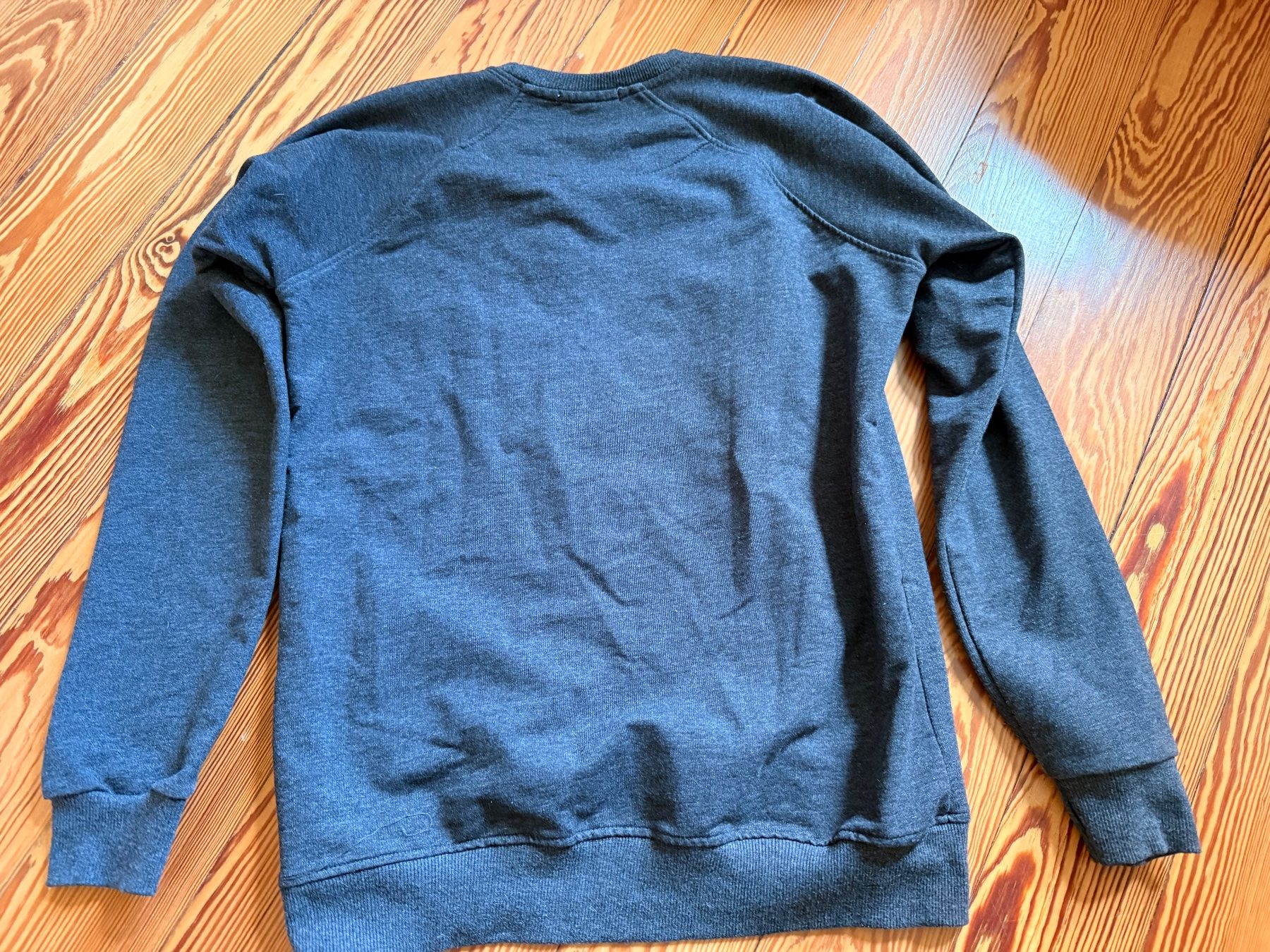 Kenzo Pullover & Sweatshirts: Pull Kenzo Paris Vintage - Taille 12 ans - État impeccable! – Gebraucht aus Lausanne von cat_656q 2