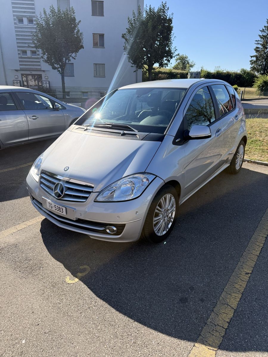 Mercedes-Benz Automobili: Mercedes Benz A180 CDI Elegance 109Ps – Usato da Bischofszell venduto da McLuca81 2