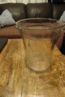 sehr schöner Eiskübel Glas 23cm hoch