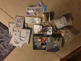 Hobbyaufgabe Schmuckherstellung, Perlen, Verschlüsse etc.