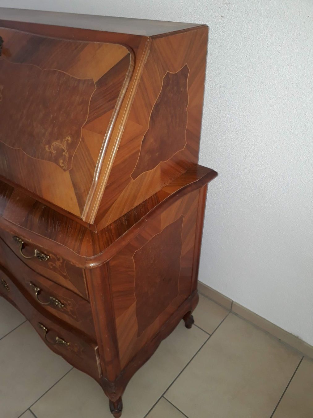 Commodes: Antik Möbel – D'occasion à Rigi Kaltbad par rigIdyll 3