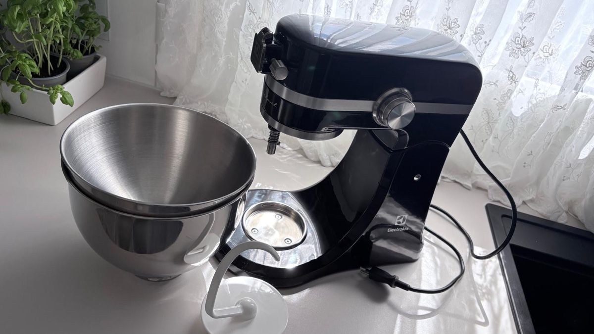 Electrolux Elettrodomestici da cucina: Küchenmaschine Electrolux Assistent EKM4300 schwarz – Usato da Engelburg venduto da Egowie 1