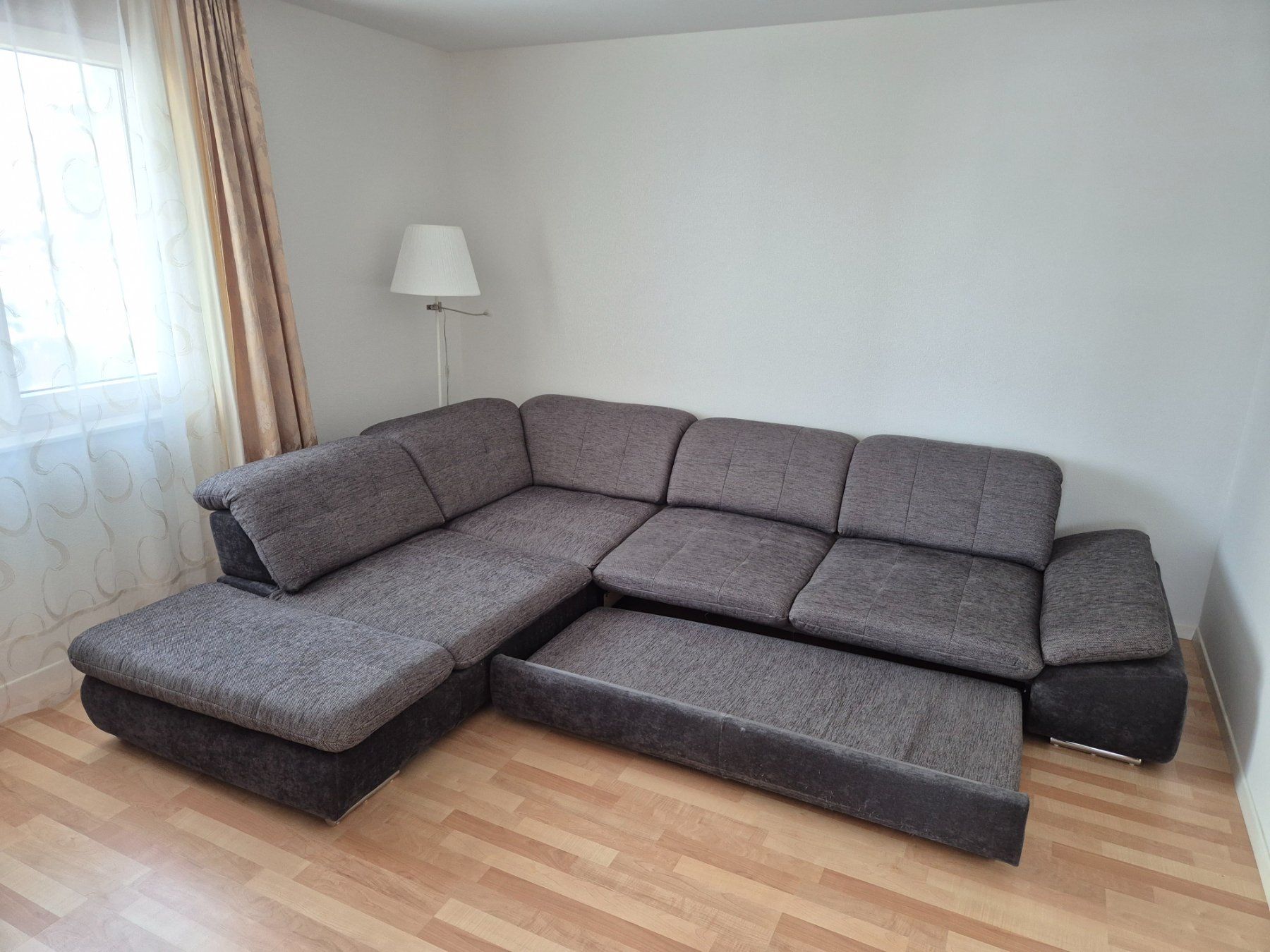Divani: Grosses Eckbettsofa mit Bettkasten – Usato da Gossau ZH venduto da alex_2ric 1