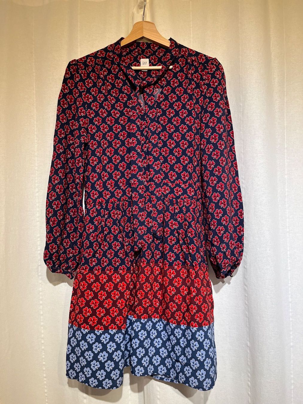 Gap Kleider: GAP Kleid / Grösse 10 / M – Neu (gemäss Beschreibung) aus Kirchberg SG von EINZIG_artig 1