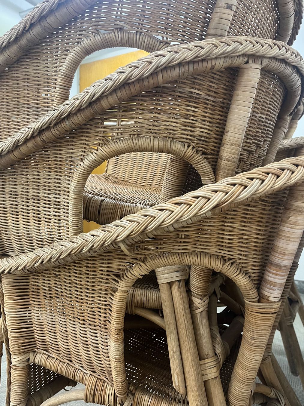 Poltrone: 6 Rattan-Sessel – Usato da Basel venduto da Julian_280 5