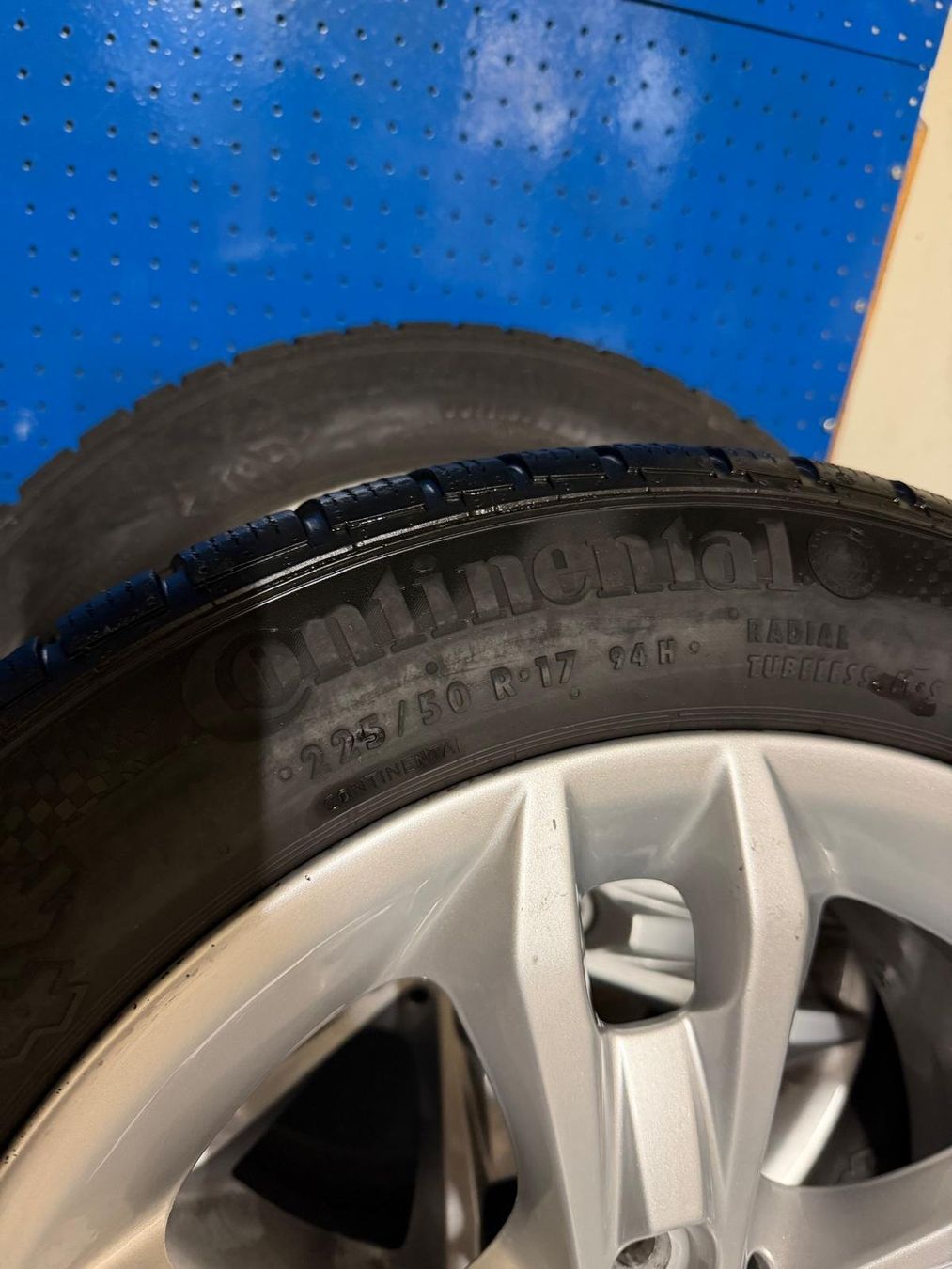 BMW Pneus & Kompletträder: BMW X1 E84 WKR Sternspeiche 319 – Gebraucht aus Wetzikon ZH von Premium-Selection 3