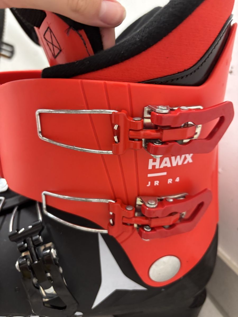Atomic Chaussures hommes: Atomic Hawx JR R4 Ski Boots Size 25-25.5. – Neuf (Voir description) à st gallenkappel par est_m6lg 8