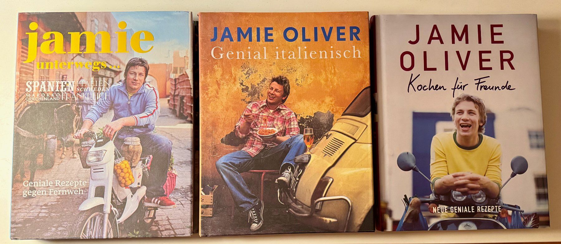 Libri: 3 x JAMIE OLIVER - KOCHBÜCHER – Usato da Hedingen venduto da Wowi