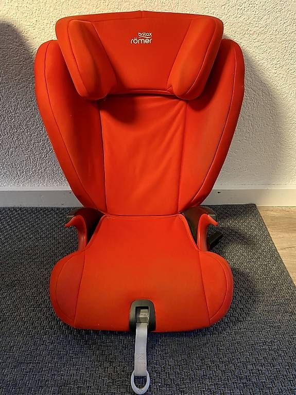 Britax Römer Auto-Kindersitze: Kindersitz Britax Römer – Gebraucht aus Rapperswil BE von FC85