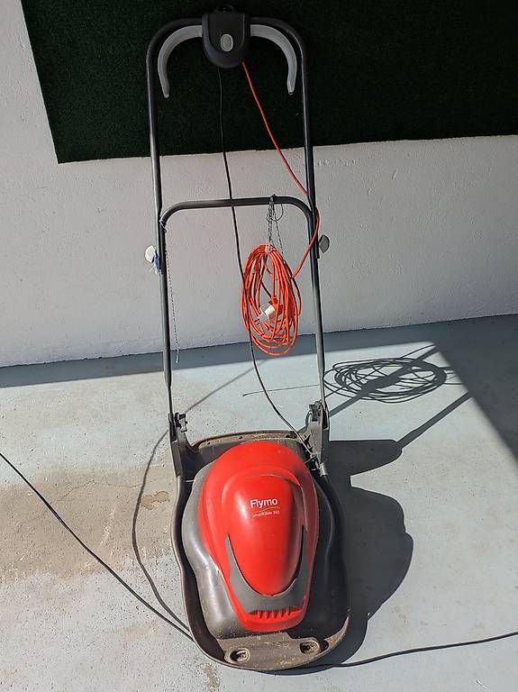 Tagliaerba: Rasemäher Flymo SimplyGlide 360 – Usato da Bergdietikon venduto da gia_r9cq 1