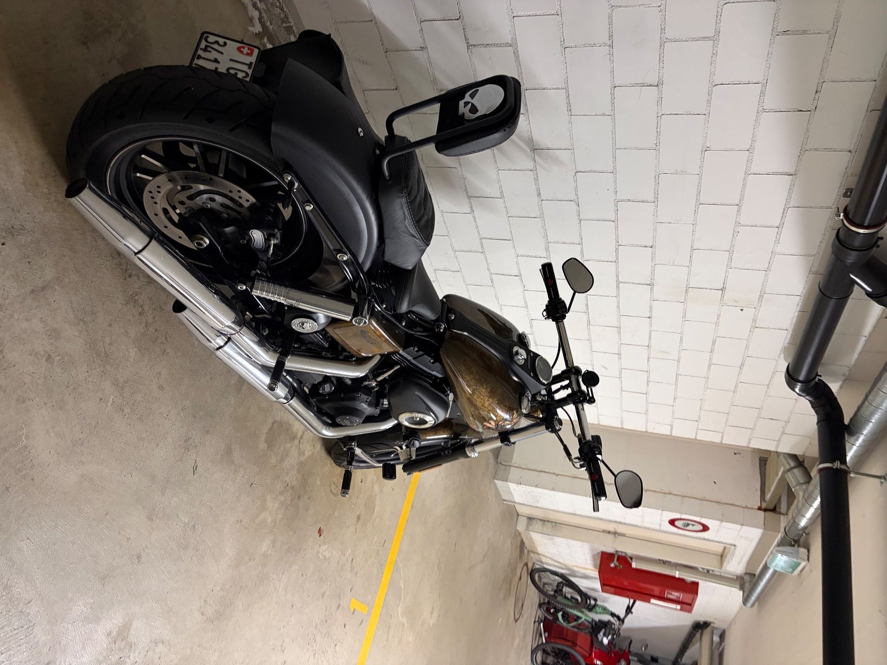 Harley-Davidson Chopper: Harley-Davidson Dyna – Usato da Bottighofen venduto da _Claudio_ 1