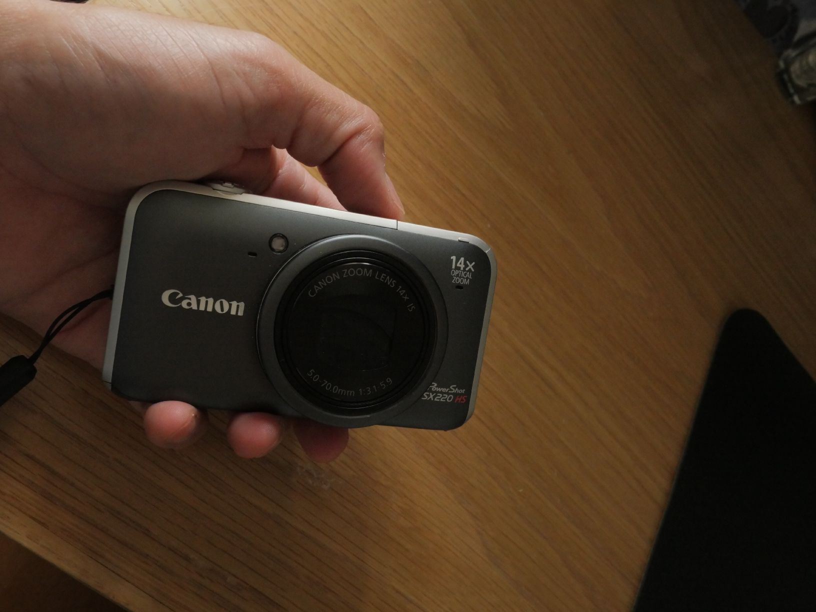 Canon Fotocamera: Canon PowerShot SX220 HS – Usato da Neuchâtel venduto da Carlosfmunoz 3