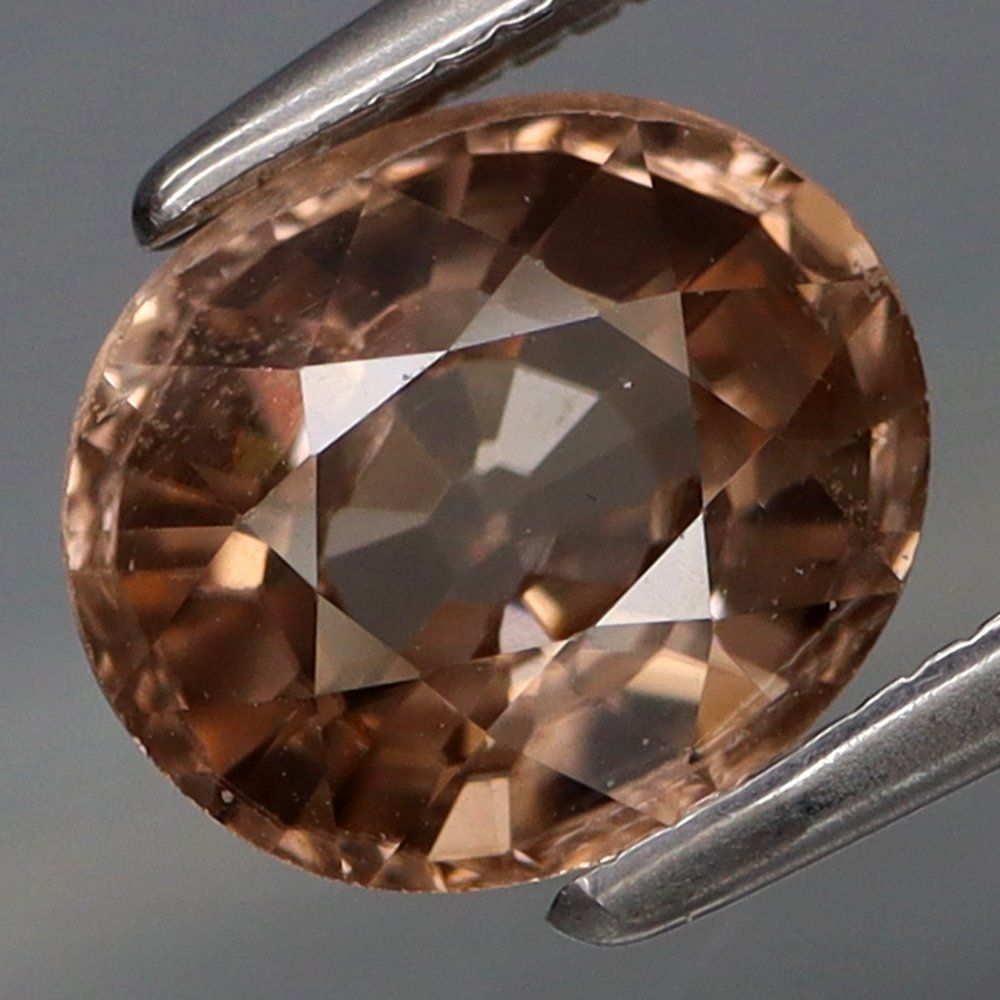 Pietre preziose: Zircon - 2.32cts - Tanzania – Nuovo (secondo la descrizione) da Inden venduto da Eduardo883