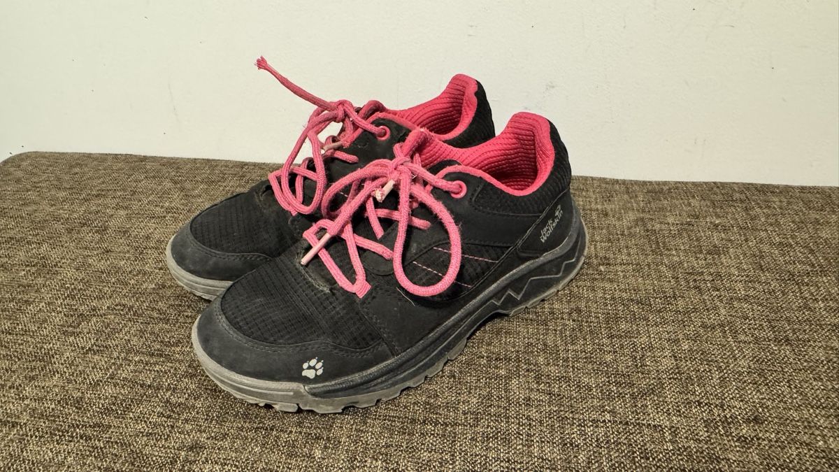Jack Wolfskin Scarpe per ragazze: Jack Wolfskin Kinder Wanderschuhe Gr. 35 – Usato da Genthod venduto da Tidus04 3