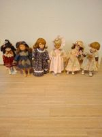 6 Vintage Puppen – Stehend mit Ständer