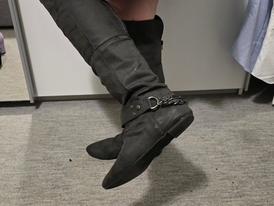 Scarpe da donna: Stiefel Grösse 39 – Usato da Chur venduto da Mikymiki 3