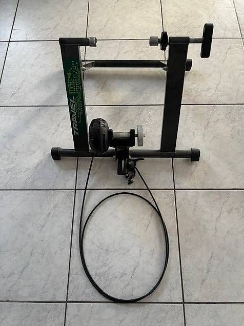 Hometrainer: Velo-Trainingsrolle Travel MAG – Gebraucht aus Henggart von Swif 1