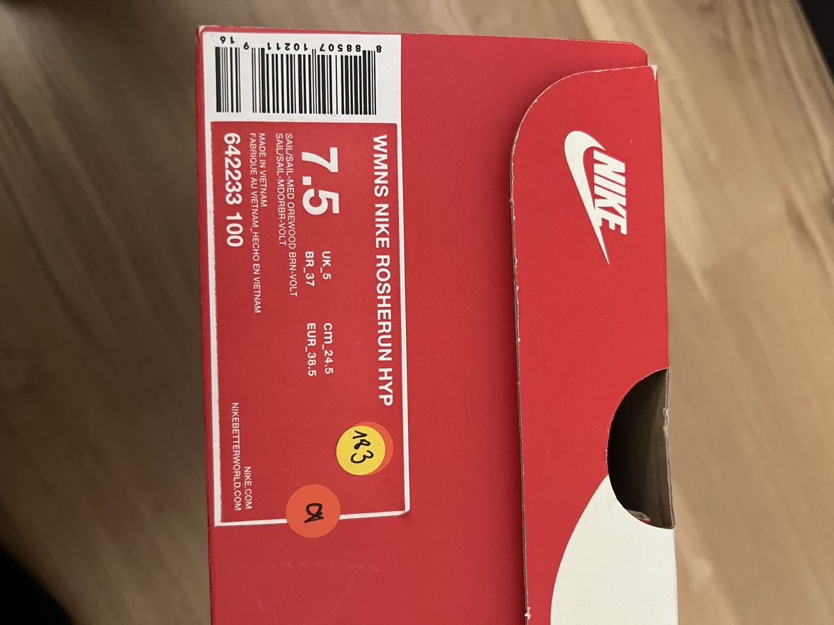 Scarpe da donna: Nike RosheRun HYP – Usato da Köniz venduto da VivianaK92 3