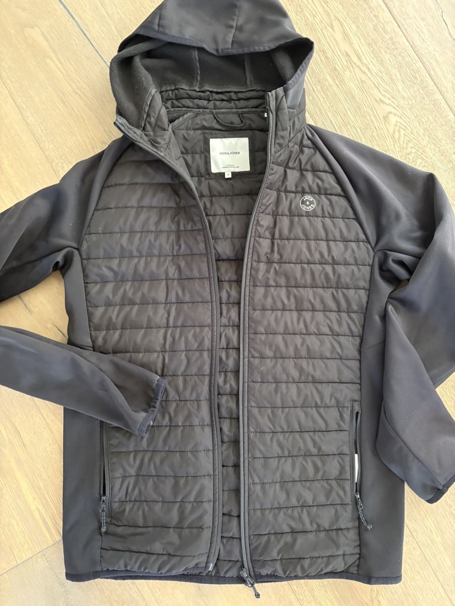 Jack & Jones Jacken & Mäntel: Softshell Übergangsjacke Jack Jones Jerbstjacke  – Gebraucht aus pratteln von v14_jx9q