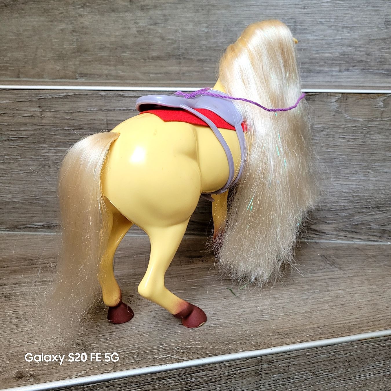 Jouets: Barbie Pferd – D'occasion à Niederbuchsiten par klengyel 2