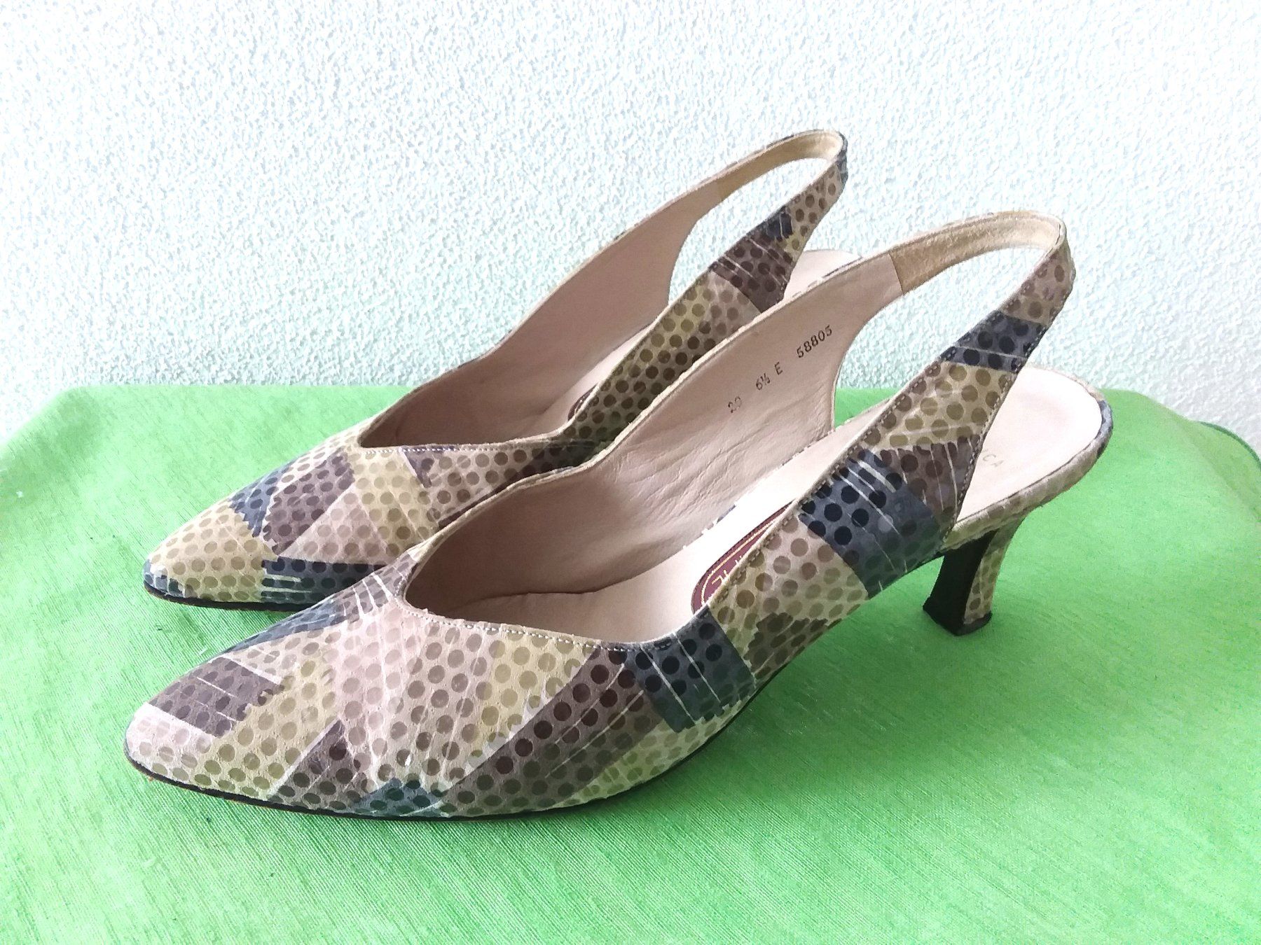 Bally Chaussures femmes: BALLY Vintage Pumps, Gr 6,5 / 39,5 – D'occasion à Uitikon Waldegg par Risibisi7