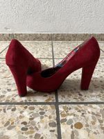 Rote Pumps Gr. 38, Plateau, Wildlederoptik