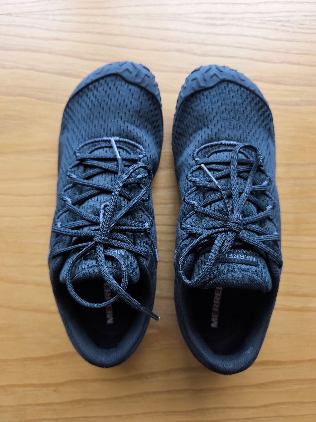 Merrell Scarpe da donna: Merell Barfussschuhe schwarz Grösse 42.5  – Usato da Lanzenneunforn venduto da Sinemo63