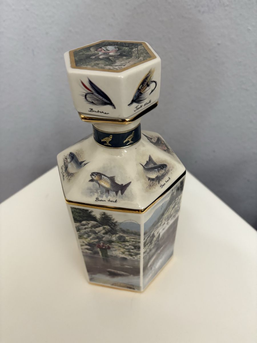 Caraffe: Carafe ancien à whisky Anglais – Usato da petit lancy venduto da FerreiraLuis 1