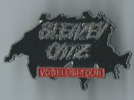 Sleazey Catz, Vogellisi Tour, Pin