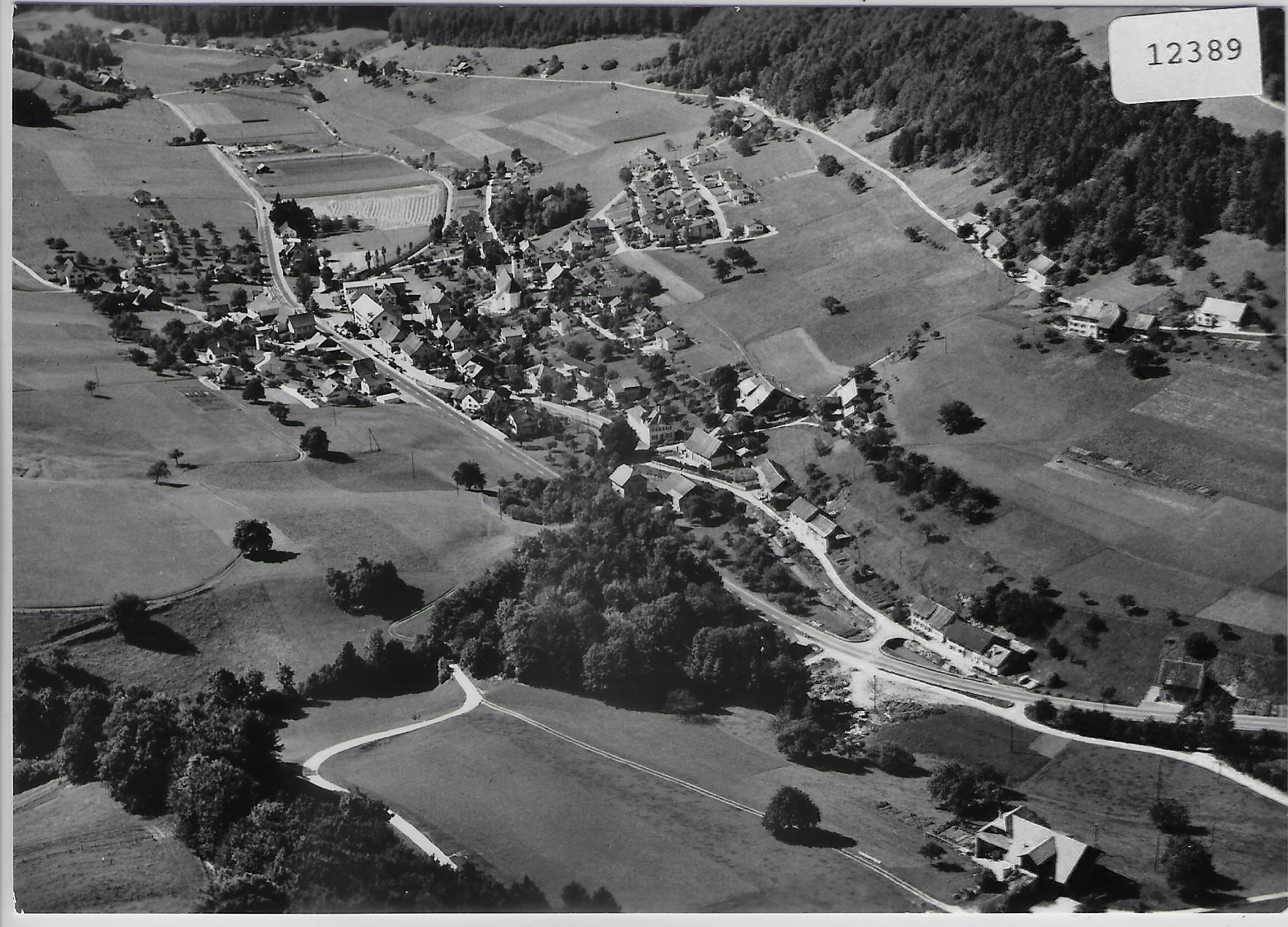 Cartoline postali: Flugaufnahme Holderbank SO – Antico da Ettingen venduto da Kartenplanet