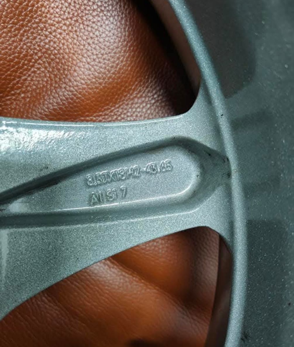 Ferrari Felgen: Ferrari Felgen  – Neu (gemäss Beschreibung) aus Dürrenäsch von Pneu-Idris 3