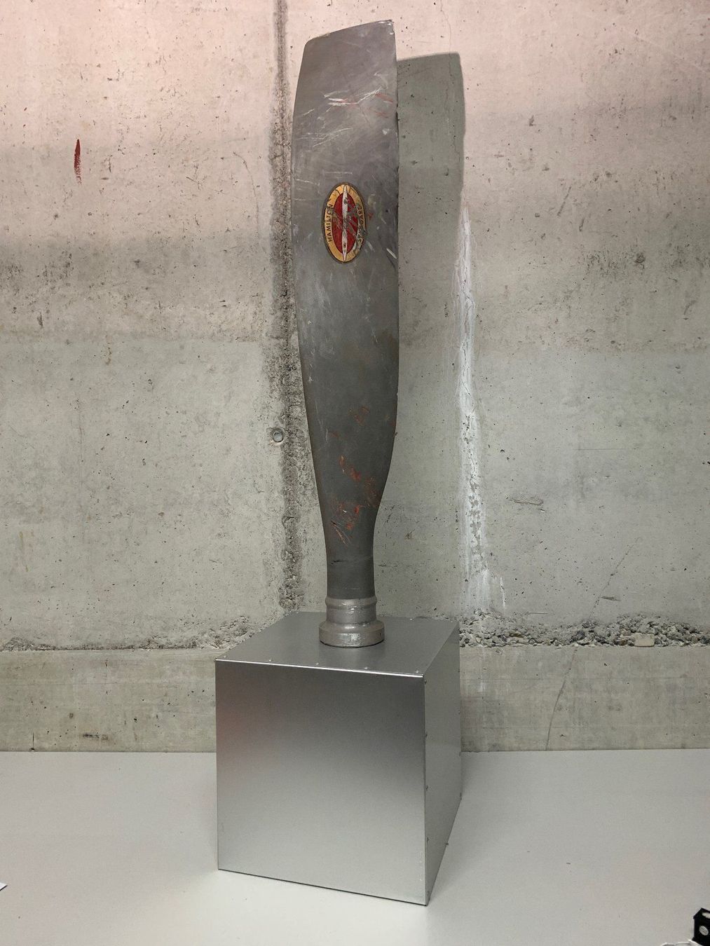 Sculture & Statue: Hamilton Standard Propeller Skulptur – Difettoso da Ottikon venduto da Hogdog
