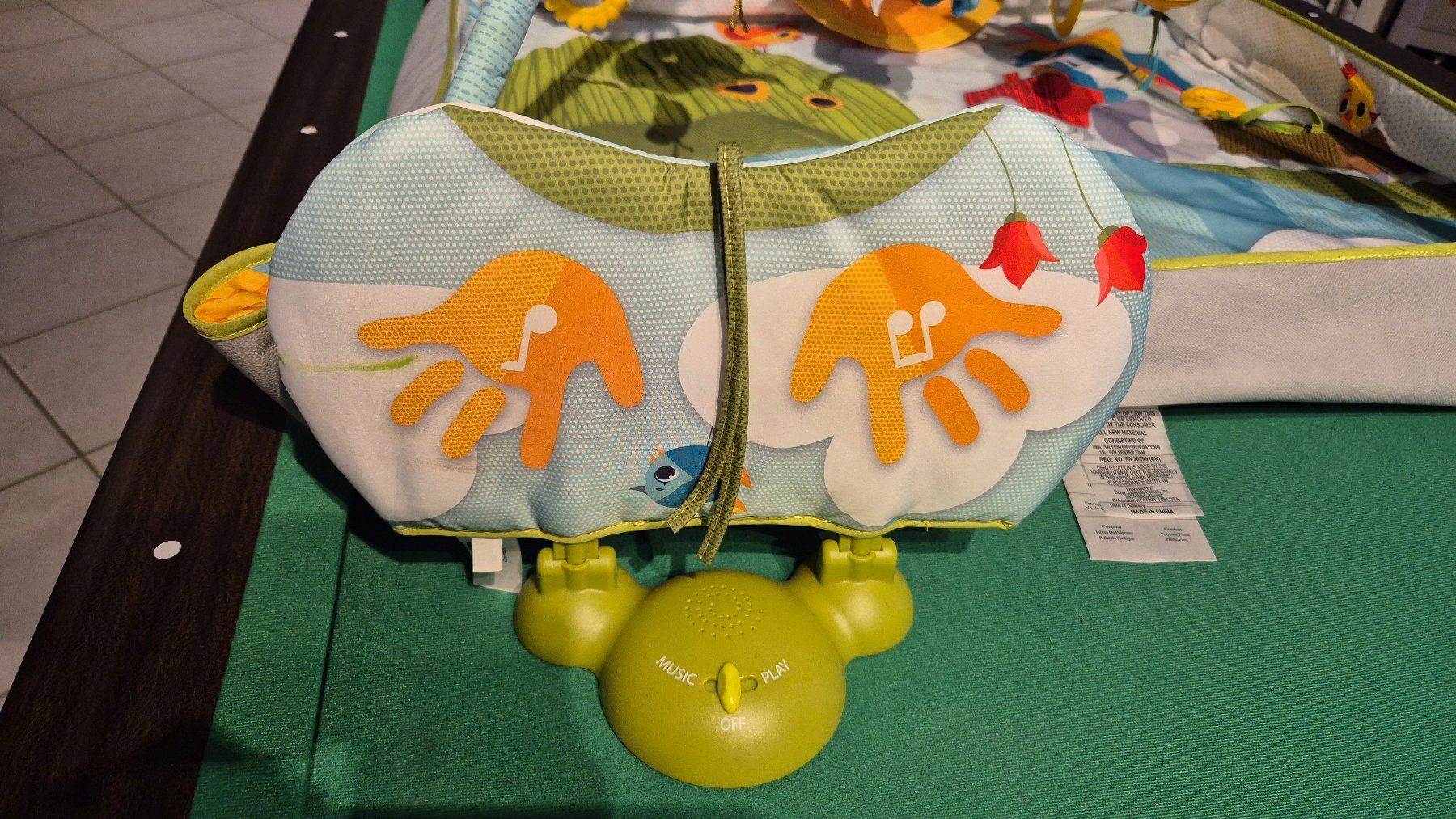 Tappeto da gioco: Tiny Love Activity Gym - Spielbogen, neuwertig! – Usato da Richterswil venduto da hosttech 4