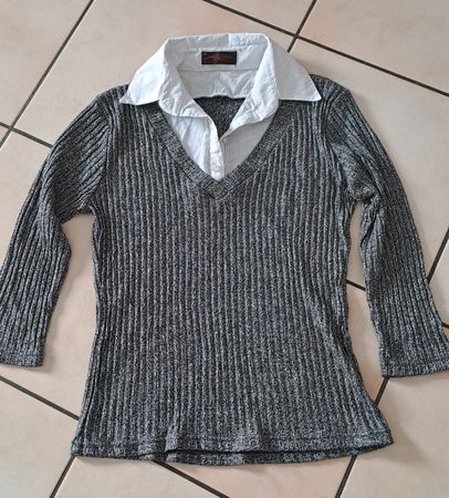 Damen Pullover mit Hemdkragen grau gestreift Gr.S