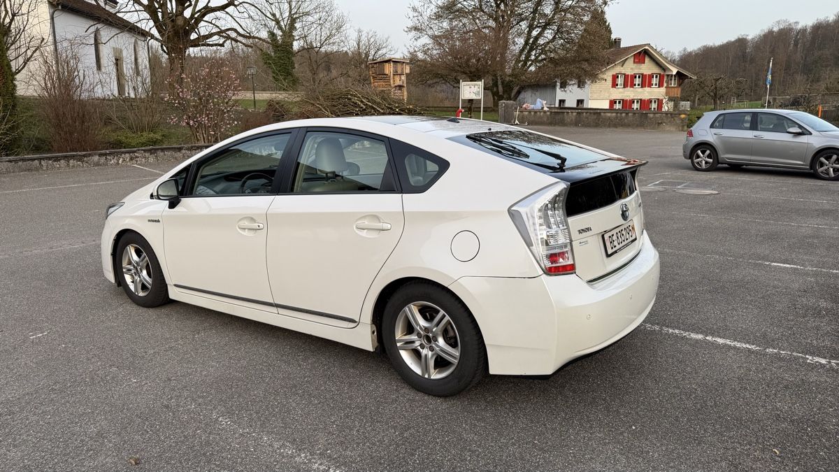 Toyota Automobili: Toyota Prius Premium – Usato da Wynau venduto da sha_rlq6 3