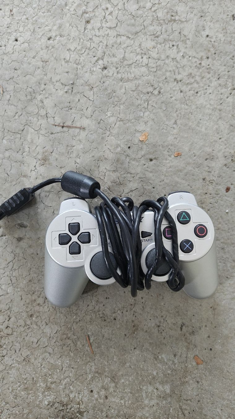 Sony Controller: Controller Dual Shock 2 Sony PlayStation 2 silber original – Gebraucht aus Montagnola von mattbert86