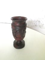 Hölzerne Vase